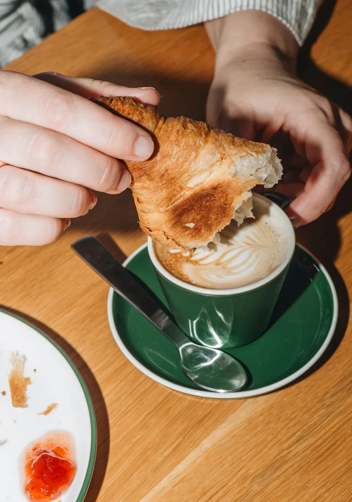 250ml Large Kawakawa Roman Cup - ACME Cups Australia